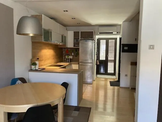 Apartman Nina - Pula Apartment